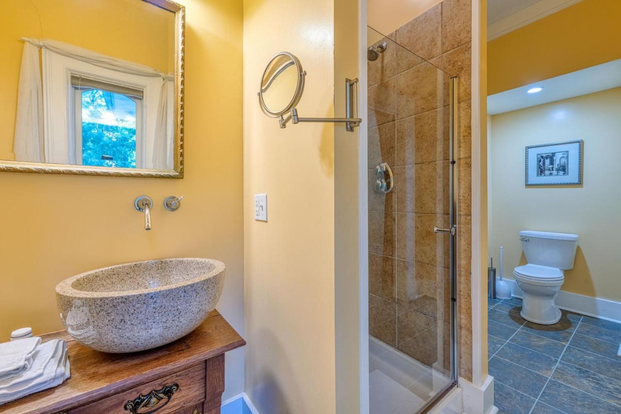 Monroe Manor Inn South Haven Bagian luar foto